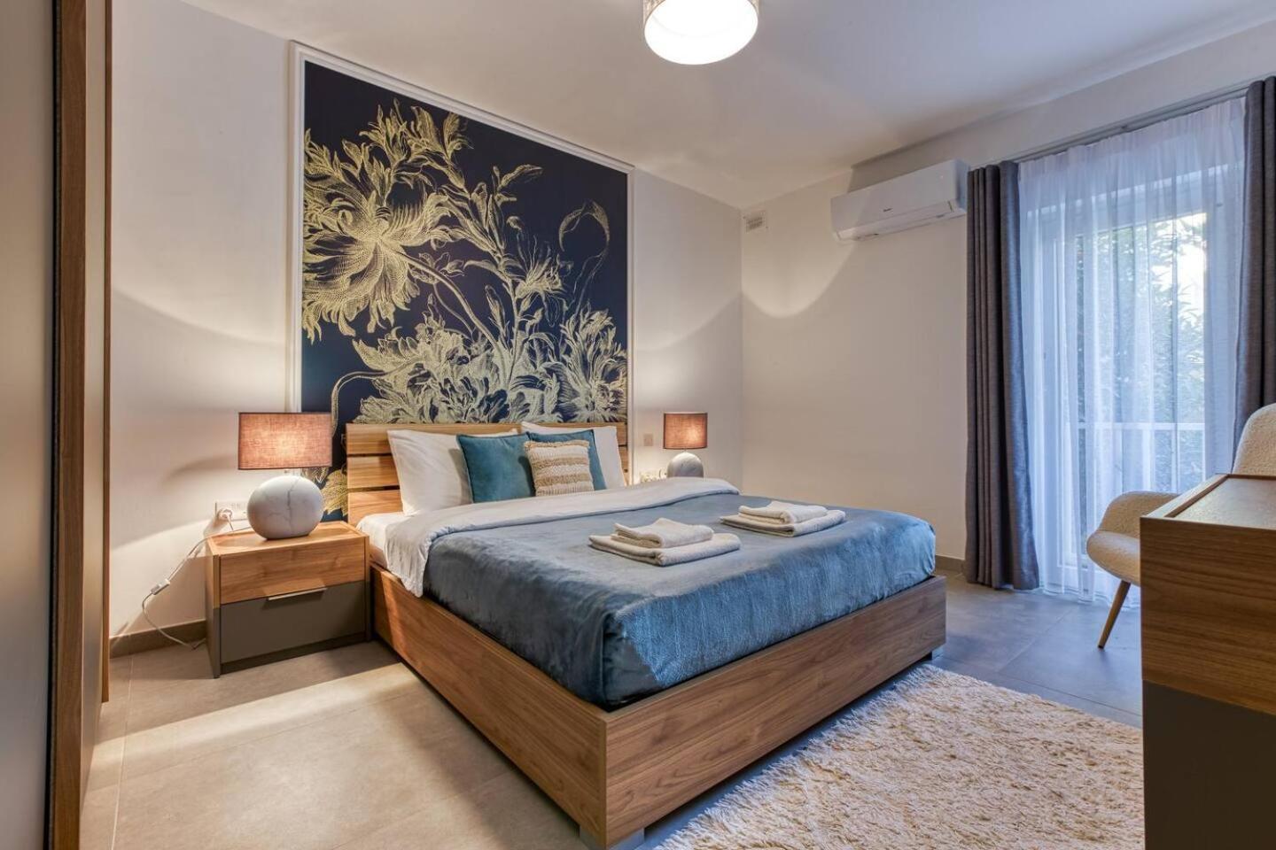 Apartment New And Modern Swieqi *